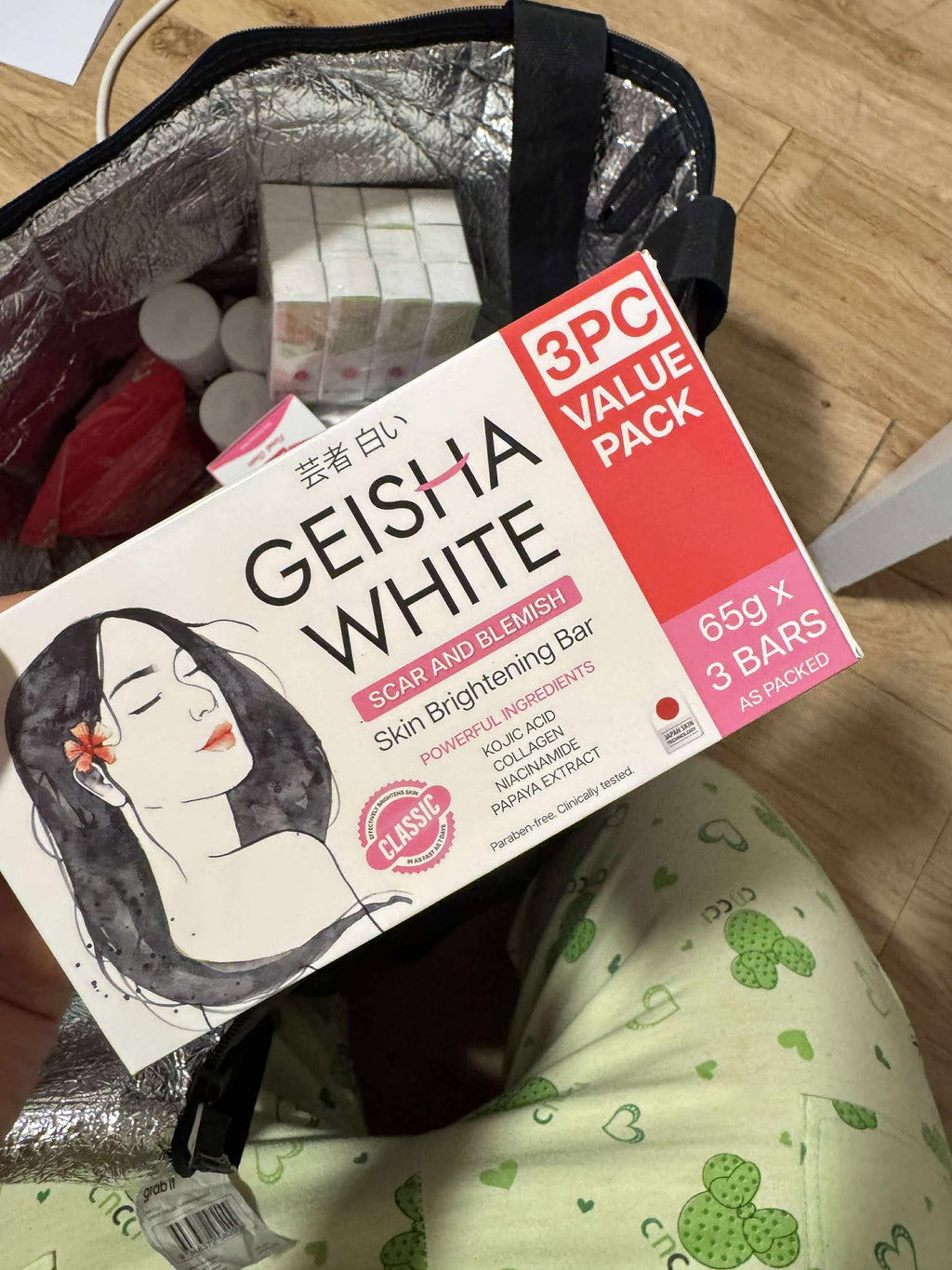 Geisha White Classic Bar 65g x 3