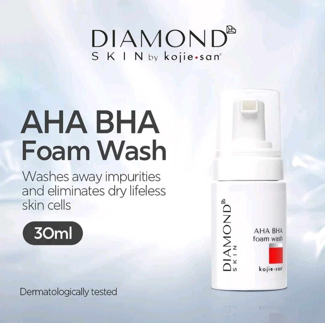 KOJIE SAN DIAMOND SKIN
PREMIUM FACIAL
REJUVENATING SET